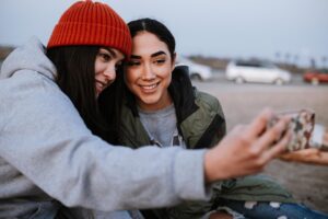 Photo navigating first dates