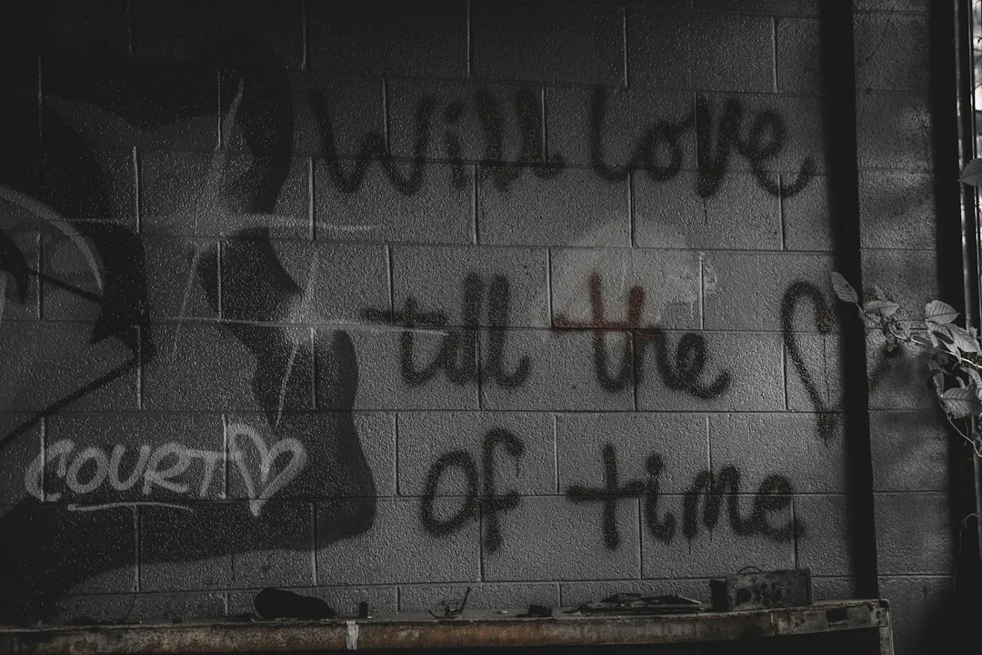 Photo when-love-is-not-enough